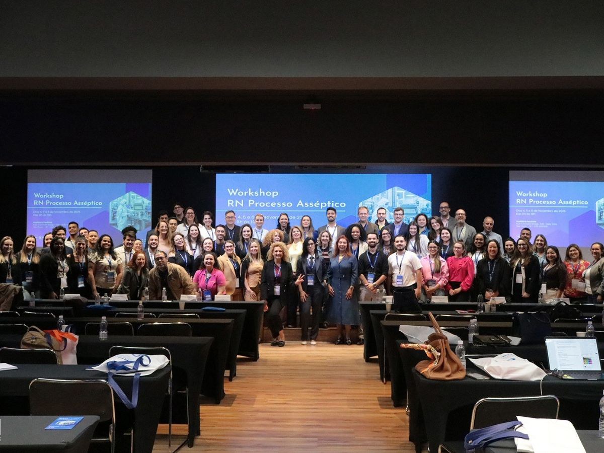 Público reunido em workshop presencial da RN Consultoria